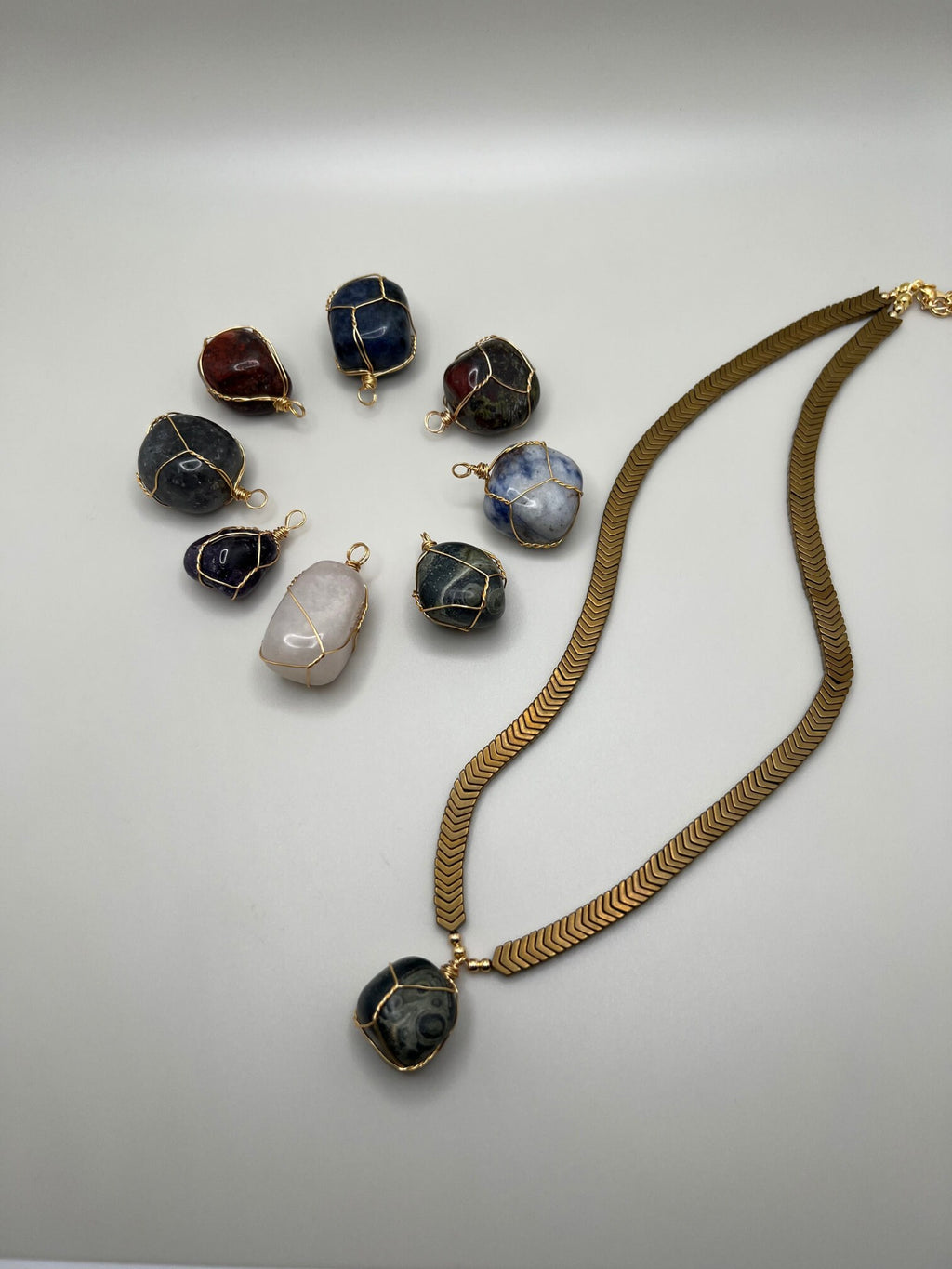 Customizable Hematite Necklace , Raw Crystal Pendants , Handmade Natural Stone Necklace ,  Unique Special Christmas Gift , Women Jewelry