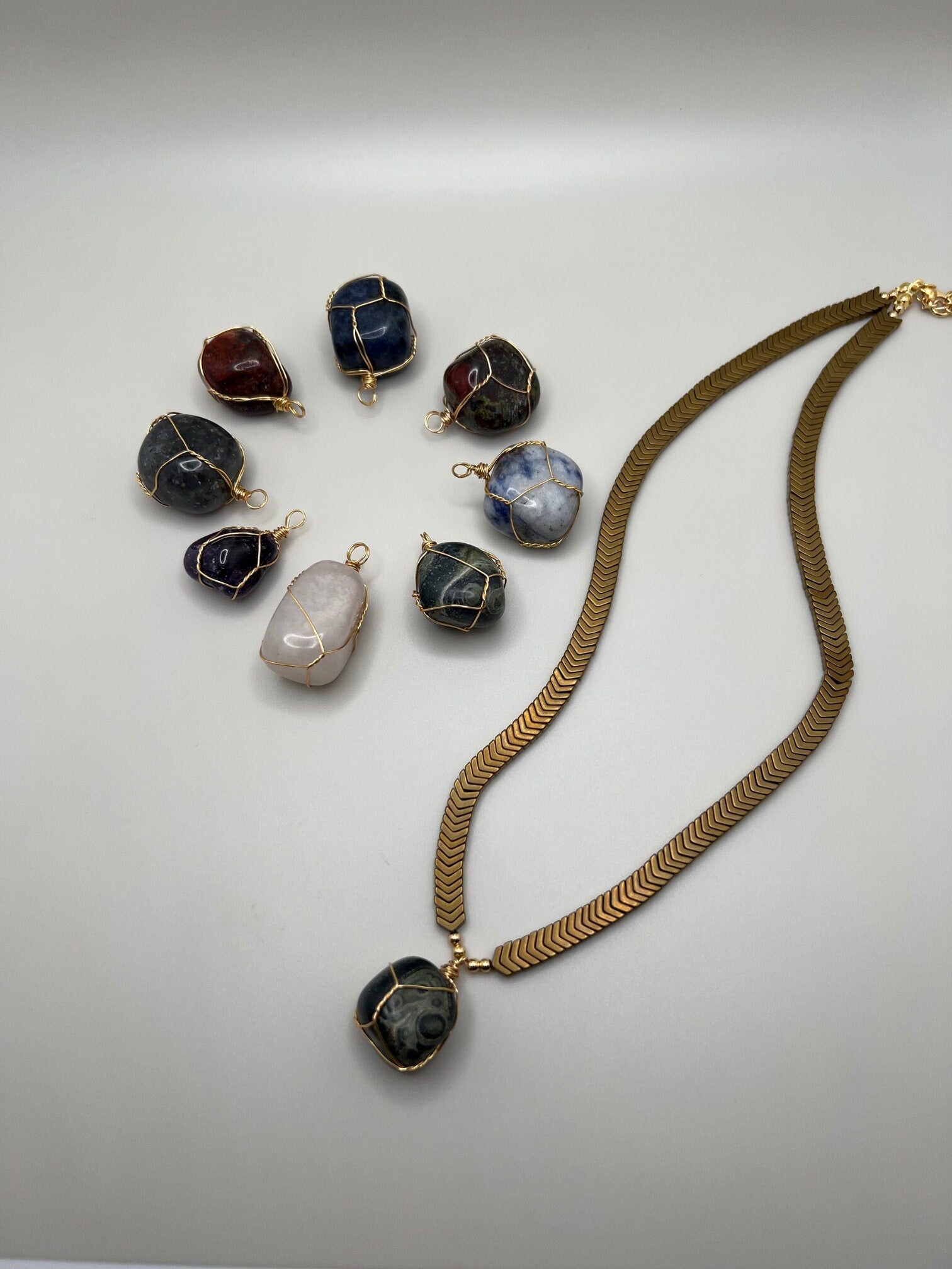 Customizable Hematite Necklace , Raw Crystal Pendants , Handmade Natural Stone Necklace ,  Unique Special Christmas Gift , Women Jewelry