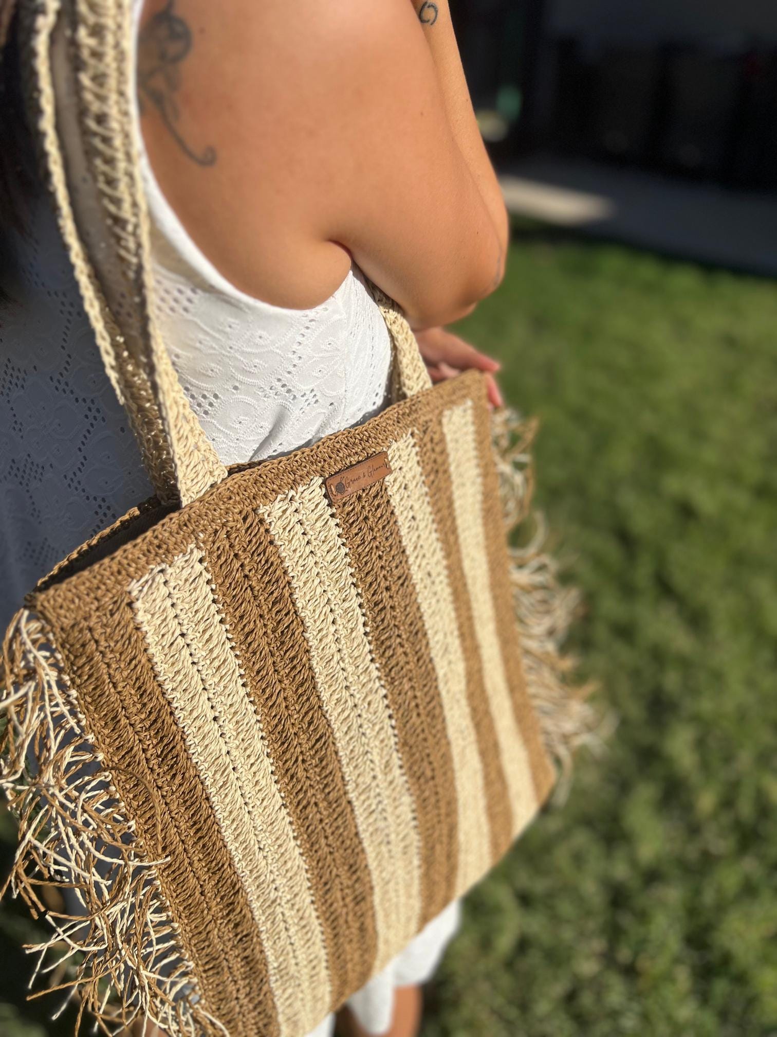 Brown and Cream Handmade Knitted Raffia Bag with inter-lining , Large Tote Bag , Women bag,Shoulder Bag, Natural Straw bag, Christmas Gift