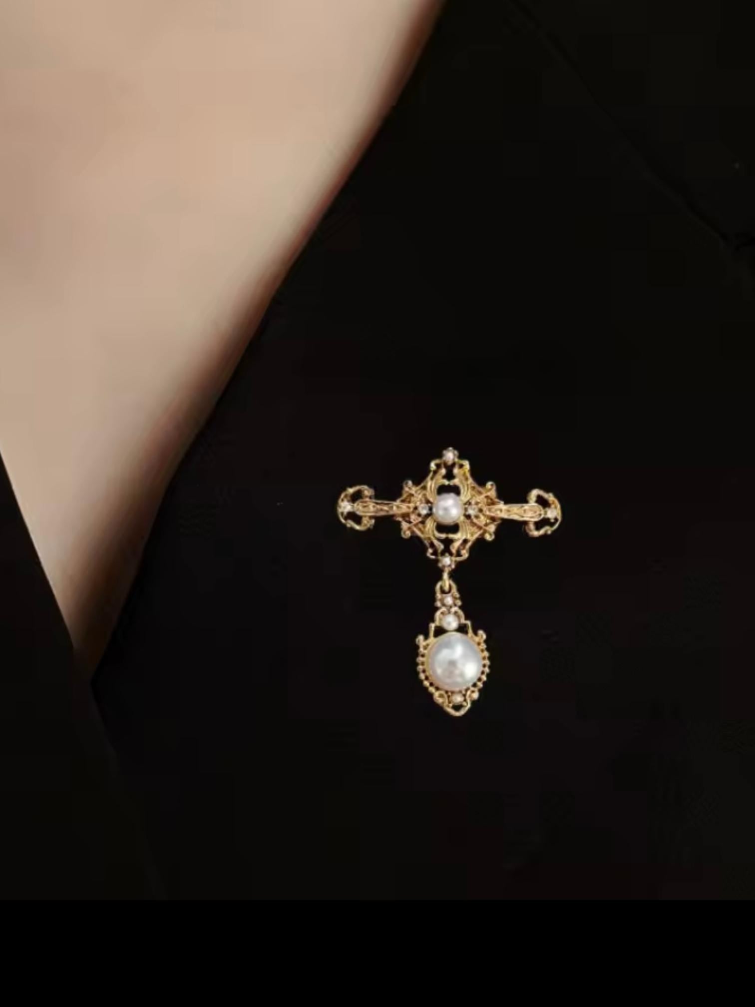 Fashion Brooches for Women Retro Vintage Cross Pearl Unique Creative Suit Pin Jewelry Everyday Use Gift for Her